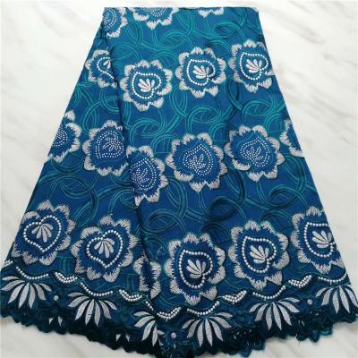 China Viable Special Green Lace Embroidered Fabric Best Price 2019 Sequins Lace Fabrics Hot Sale African Cotton Swiss Voile Lace Fabric for sale