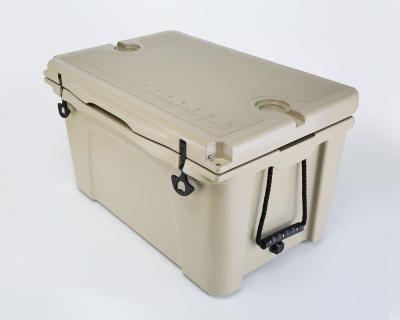 China 70*36*36.6cm Insulated Car Cooler Box For Food Cooling Car Cooler Box for sale