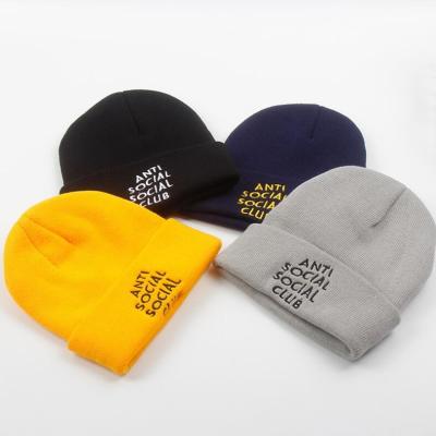 China 100% Brand Wholesale Custom Acrylic Winter Knitted Hat Common Beanie Knitted Slouchy Toque for sale