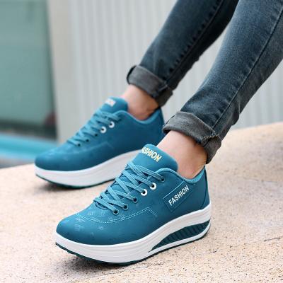 China Breathable Sports Shoes Shake Up Shoes For Women Platform Sneakers Thick Bottom Wedges SportRunning Outdoor Shoes for sale