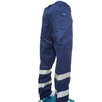 China Hotsale Durable Flame Retardant Men Work Pants With 3M Hi Vis Reflective Tape Construction Industrial Safety Men FR Cargo Work Trousers for sale