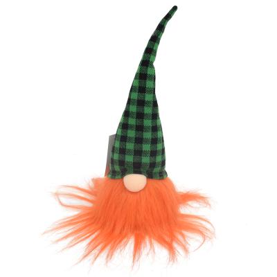 China Fashionable Hot Selling Gnome Patrick Plaid Pattern Plush Amazon LED Lighting Gnome Green St Patricks New Gnome for sale