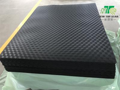 Chine Le petit pain de mousse lié croisé acoustique de polyéthylène a gravé l'Underlayment en refief de plancher de vinyle de PVC à vendre