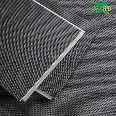 Chine Le polyéthylène lié par croix de polyéthylène d'IXPE écument le petit pain 1mm plancher pour de PVC/WPC vinyle à vendre