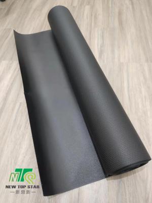 Chine le plancher de mousse de polyéthylène du noir 100kgs/m3 était à la base du petit pain 1mm avec l'anti texturisation de glissement à vendre