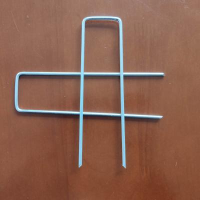 China Flat Artificial Turf Tools Galvanized U Pins Nails For Artificial Grass To Install for sale