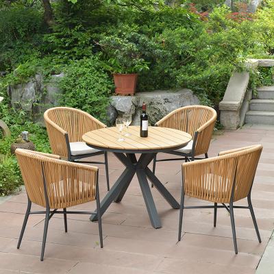 China Modern Comfortable Outdoor Dining Chair Outdoor Garden Restaurant Rattan Chair Leisure Furniture Rattan Chair for sale