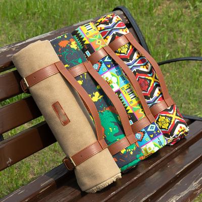 China Water Proof Picnic Blanket With Carry Strap Blue Picnic Blanket Waterproof Backing for sale