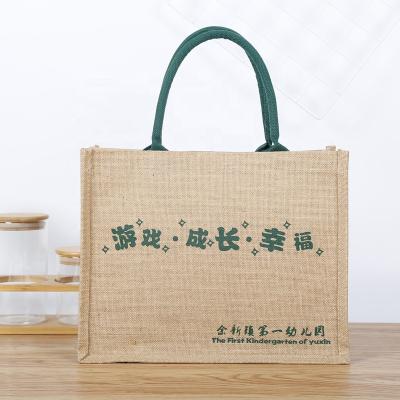 China Handled Jute Beach Tote Bag With Silk Screen Printing for sale