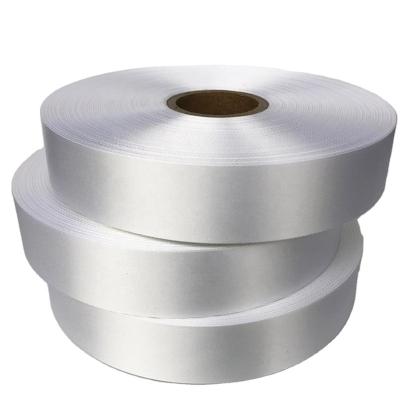 China Factory Wholesale 100% Polyester High Tenacity White Color Satin Ribbon Band Roll for sale