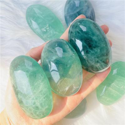 China DONGHAI Wholesale Natural Healing Crystals Fluorite Quartz Palm Green Stones For Chakra Healing for sale