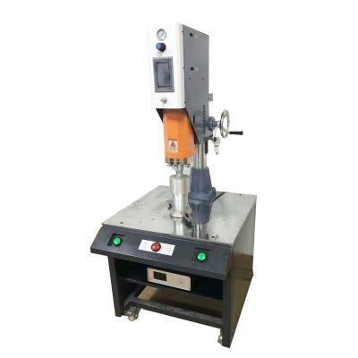 China Automatic Ultrasonic Welding 20khz 2000W Ultrasonic Welding Machine With Robot Arm for sale