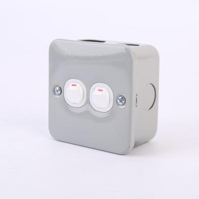 China Industrial 10A Single  two open  Electric Metal Clad Switch Socket Box for sale