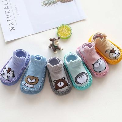 China Printed Knitted Cotton Baby Casual Shoes Animal Prints Non-slip Newborn Socks Shape Baby Casual Shoes for sale