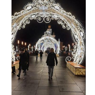 China Fashionable Outdoor decorative cross street motif light Decorative fiber optic street light Garden decorative street light for sale