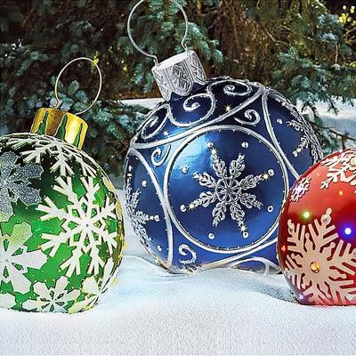 China City Center Plaza NYD Fashionable Mixed Color Christmas Balls Large Outdoor Lighted Christmas Balls for Garden Decor for sale