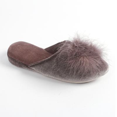 China Ladies Women's Soft Lighted Polyester Velvet Upper And Cowsuede Unique Wedding Slippers With Marabou Pompoms for sale