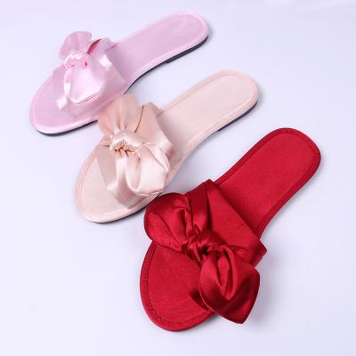 China Anti-odor Bride Satin Slippers Sets Bridesmaid Gift Slippers, Wedding Slippers, Bridal Party Slippers for sale