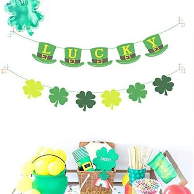 Cina Party Decoration St. Patrick's Day Transparent Balloon Set Four Leaf Clover Flag St Patrick Decoration in vendita