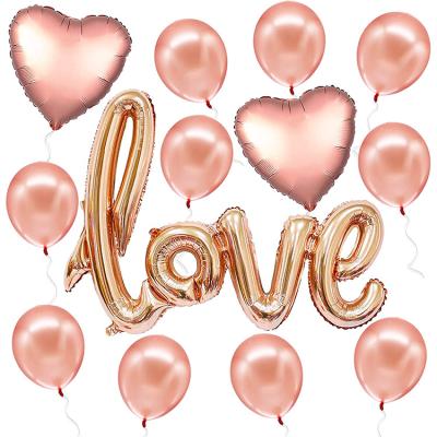 China Rose Gold Heart Balloon Valentine's Day Border Love Party Decoration Foil Balloon Decoration Set à venda