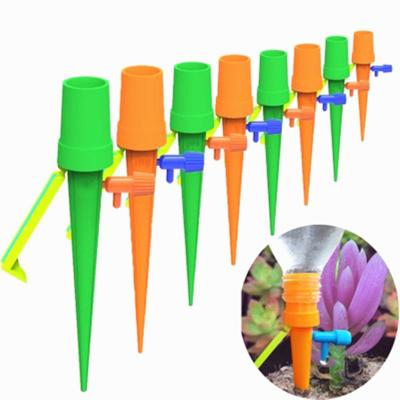 China Hot Sale Indoor Gardening Plastic Water Dipper High Quality Home Garden Plant Automatic Water Dropper Water Dipper for sale