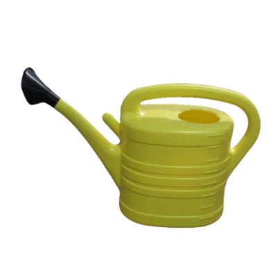 China Morden Fancy Amazon Top Garden Large Capacity Durable Plastic Watering Can Wholesale Long Spout Large Plastic Watering Can for sale