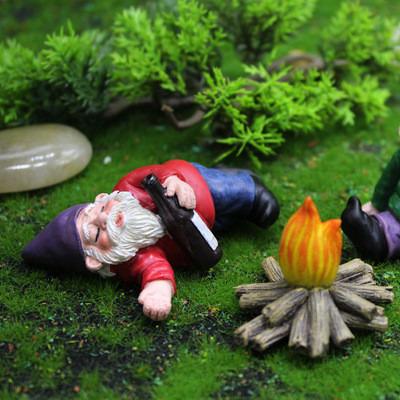 China China Creative Cute Dwarf Miniature Garden Decoration Resin Landscape Decoration Miniature Garden Gnome for sale