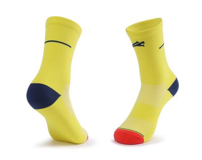 China Snagging Resistance Custom Made Sports Socks / Mens Football Socks for sale