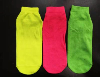 China Fancy Design Non Slip Grip Socks Fluorescence Socks For Trampoline Park Neon Party for sale