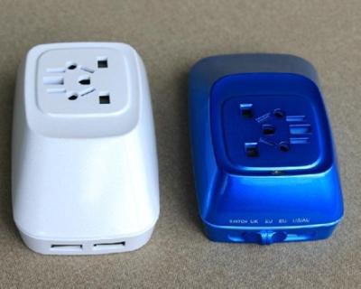 中国 2.1A はアダプター USB 旅行二倍になります 販売のため