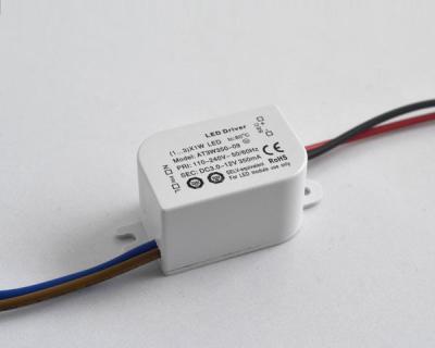 Chine la tension constante de 500Ma 6W a mené le conducteur, alimentation d'énergie menée par 12V de panneau à vendre