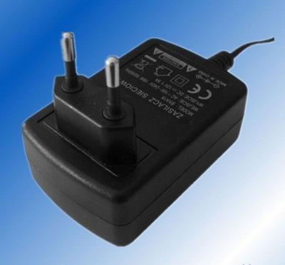 China De muur zet Internationale Machtsadapter op Te koop