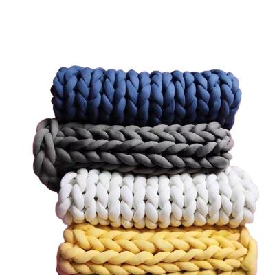 China Anti-pilling 2CM bulk tubular yarn big chunky yarn for tubular yarn bag 100%Polyester Arm Knitting Hand Knit for sale