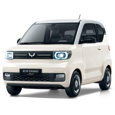 China Adult Electric Car Tool Wuling Hongguang EV Long Range Mini Car For Commuting 3061*1520*1665 for sale