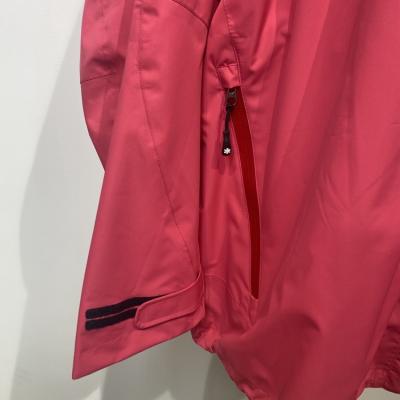 China Hot Selling Lightweight Waterproof Women Jacket Rain Waterproof Skiing for sale