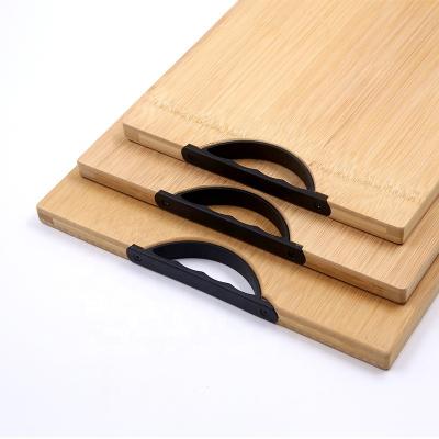 China Sustainable high quality kitchen bamboo cutting board set with retractable handle silicone suitable for high end restaurant kitchens for sale