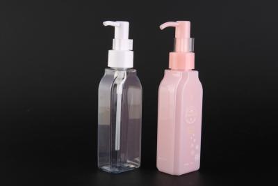 Chine DHC le même type bouteille 120ML de solvant de maquillage pour l'huile, bouteille de pompe d'ANIMAL FAMILIER avec le distributeur UKOB09 à vendre