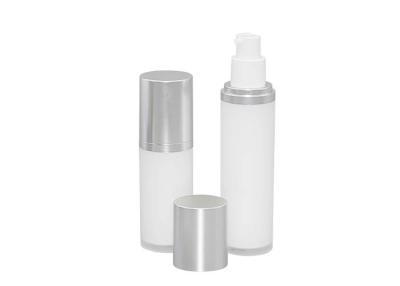 China Luftlose acrylsauerflasche 15ml 30ml brachte kosmetische verpackende luftlose Pumpflasche des Wesentlichen voran zu verkaufen