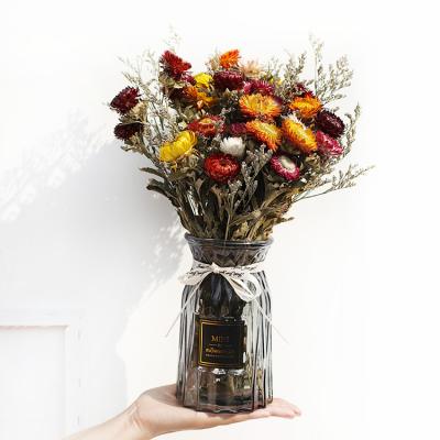 China Dried Flower Decoration Artificial Flower Daisy Indoor Arrangement Dried Flowers For Candle for sale