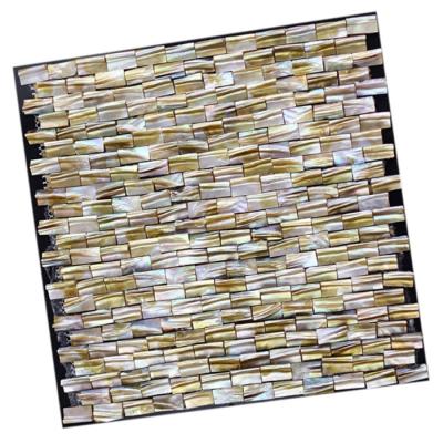 China Brick River Shell 3d Mosaic Tiles , Shell Backsplash Tile For Bathroom Decorative for sale