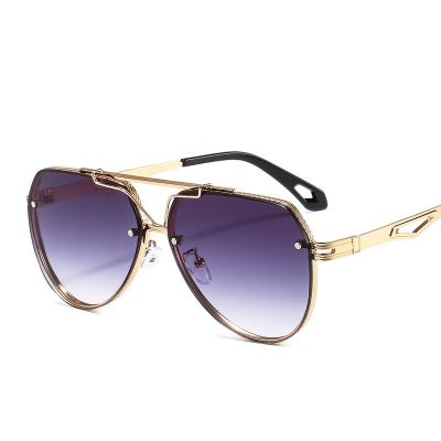 China Fashion new polarized ladies sunglasses from 2021 retro fashion sunglasses manufacturer-supplier for sale