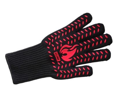 China Anti-Skid Heat Resistant Flame Retardant and Heat Resistant Gloves are Selling Like Hot Cakes on Amazon for sale