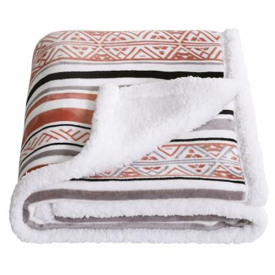 China Super Soft Double Sided Coral Powder Boho Sherpa Washable Throw Blanket Warm Jacquard Blanket for sale