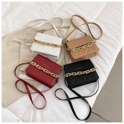 China Fashion Fashion Women Leather Handbags Rhombus Cross - Body Shoulder Bag Messenger Bag Small Square Acrylic Chain Purses and Handbags for sale