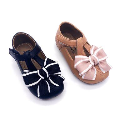 China New princess flat girls boutique Europe and America fashionable children's leather shoes high quality soft unique bowknot elegant shoes for sale