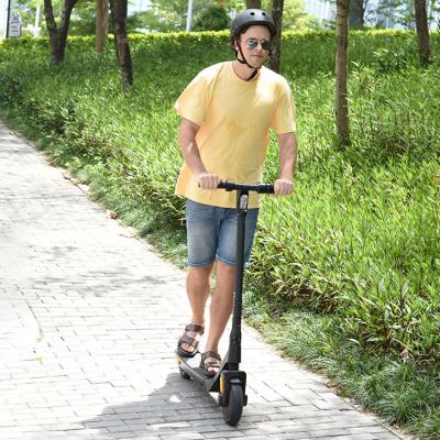 China Mankeel New Arrival Unisex Germany Standard 8.5 Inch Folding Electric Scooter E-scooter With Wide Pedal for sale