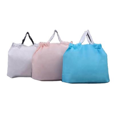 Cina Custom Printing Plastic Soft Plastic Bags Buckle Handle Tote Shopping Bags Grocery Store Moisture Proof in vendita