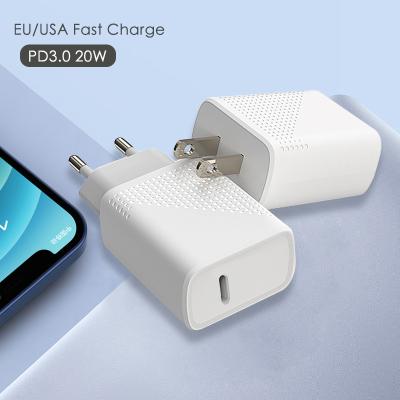 China Mobile Phone YC-258C Trending New Product With Certificates Mobile Phone 20W PD Type C Fast Charger For iPhone Samsung for sale