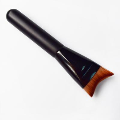 China Angled Hair Shaped Easy To Makeup Every Foundation Corner Makeup Highlighting Contour Blending Angled Brush for sale