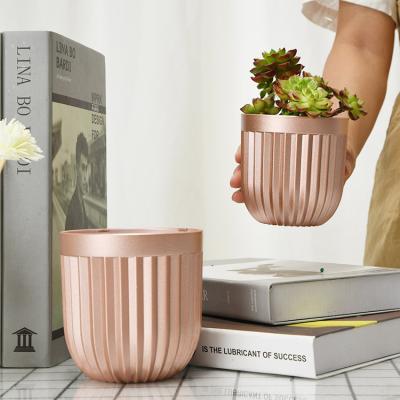 China Eco-friendly Modern Gold Plants Balcony Flower Pots PP Gold Plant Flower Pot for sale